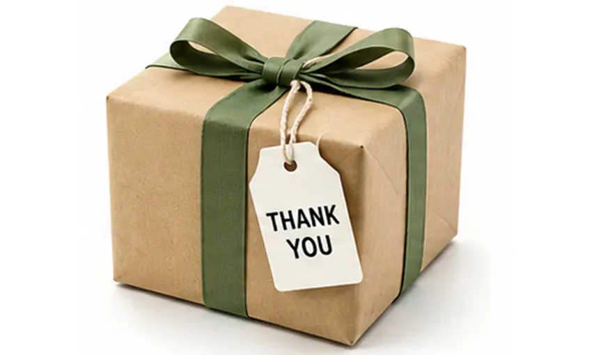 Custom branded gift packaging and presentation boxes for glassware